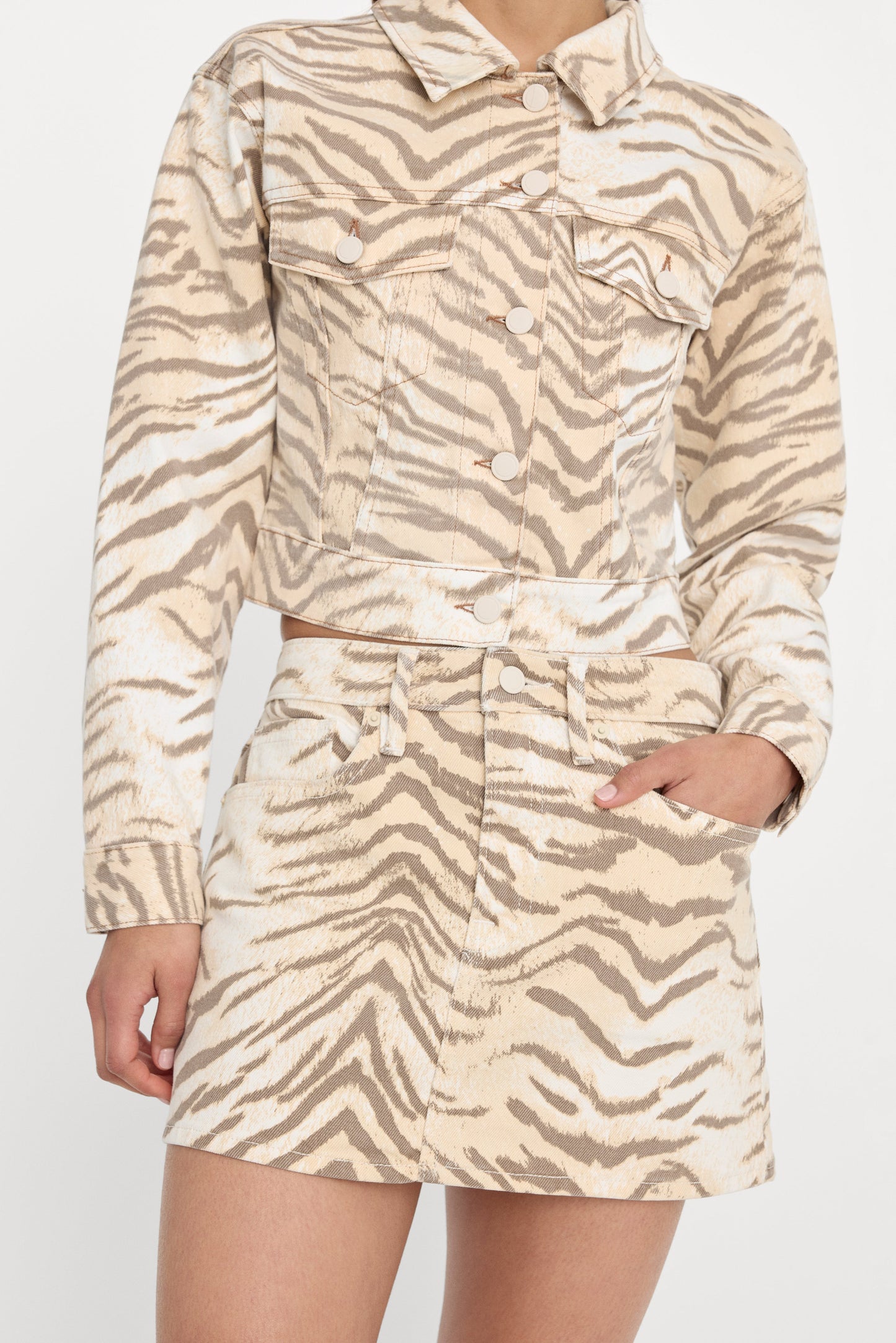 GOOD 90S TIGER MINI SKIRT | BROWN TIGER